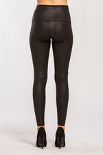 Load image into Gallery viewer, Embossed Snake Skin Legging
