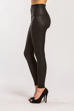 Load image into Gallery viewer, Embossed Snake Skin Legging
