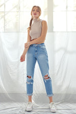 Load image into Gallery viewer, Distressed Mom Jeans
