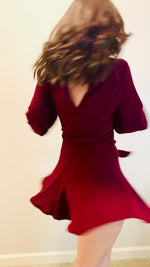 Load and play video in Gallery viewer, Long Sleeve Knit Romper

